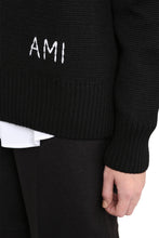 Load image into Gallery viewer, Wool V-neck pullover
