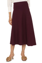 Load image into Gallery viewer, Wool skirt
