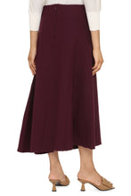 Load image into Gallery viewer, Wool skirt
