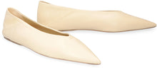 Load image into Gallery viewer, Leather ballet flats
