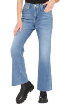 Load image into Gallery viewer, Le Easy Flare 5-pocket jeans
