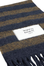 Load image into Gallery viewer, Alpaca-wool scarf
