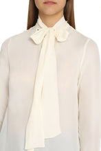 Load image into Gallery viewer, Silk blend blouse

