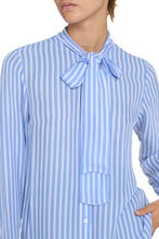 Load image into Gallery viewer, Silk blend blouse
