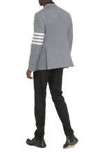 Load image into Gallery viewer, Wool single-breasted blazer
