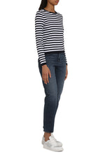 Load image into Gallery viewer, Viscose blend pullover
