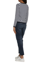 Load image into Gallery viewer, Viscose blend pullover
