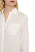 Load image into Gallery viewer, Nora crêpe shirt
