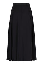 Load image into Gallery viewer, Belted pleated skirt
