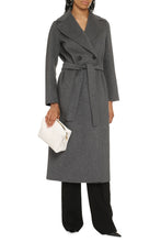 Load image into Gallery viewer, Paride double-breasted wool coat
