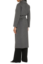 Load image into Gallery viewer, Paride double-breasted wool coat
