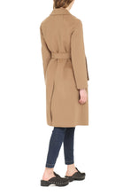 Load image into Gallery viewer, Pauline virgin wool coat
