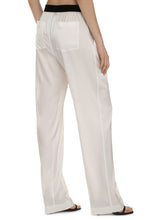 Load image into Gallery viewer, Silk trousers
