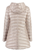Load image into Gallery viewer, Resort hooded down jacket
