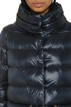 Load image into Gallery viewer, Snap button fastening down jacket
