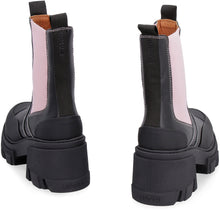 Load image into Gallery viewer, Leather Chelsea boots
