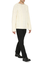Load image into Gallery viewer, Wool crew-neck pullover
