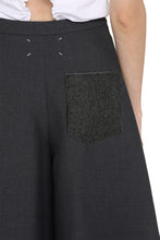 Load image into Gallery viewer, Wool blend trousers
