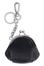 Load image into Gallery viewer, Leather keyring
