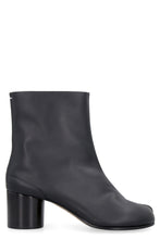 Load image into Gallery viewer, Tabi leather ankle boots
