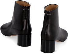 Load image into Gallery viewer, Leather ankle boots
