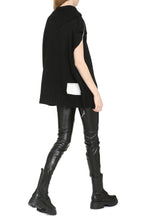 Load image into Gallery viewer, Knitted oversize vest
