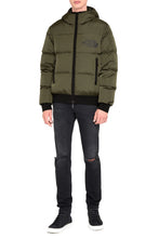 Load image into Gallery viewer, Hooded short down jacket
