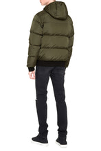 Load image into Gallery viewer, Hooded short down jacket
