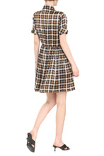 Load image into Gallery viewer, Printed shirtdress
