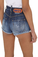 Load image into Gallery viewer, Denim shorts
