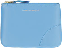 Load image into Gallery viewer, Logo detail flat leather pouch
