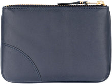 Load image into Gallery viewer, Logo detail flat leather pouch
