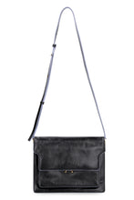 Load image into Gallery viewer, Trunk leather shoulder bag
