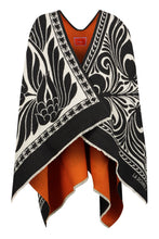 Load image into Gallery viewer, Wool poncho
