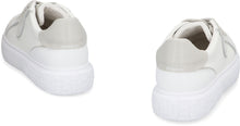 Load image into Gallery viewer, Leather low-top sneakers
