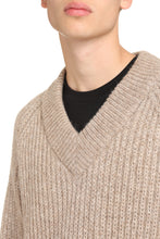 Load image into Gallery viewer, Teta cable knit pullover
