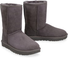 Load image into Gallery viewer, Classic Short II boots
