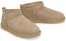 Load image into Gallery viewer, Classic Ultra Mini ankle boots
