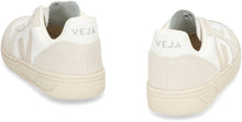 Load image into Gallery viewer, V-10 Low-top sneakers
