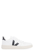 Load image into Gallery viewer, V-10 leather low-top sneakers
