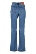 Load image into Gallery viewer, Flared jeans with frayed hem
