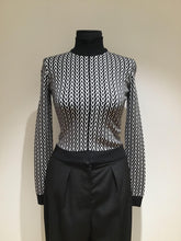 Load image into Gallery viewer, Zipped cardigan
