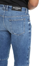 Load image into Gallery viewer, Tapered fit jeans
