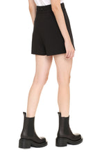 Load image into Gallery viewer, Layered skirt-pants
