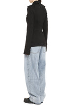 Load image into Gallery viewer, Zarina wool blazer
